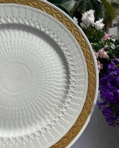 Rare large plate, dish Manufacture Royal Copenhagen Danish Porcelain 1889