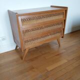 Commode en bois et rotin, pied compas, années 60