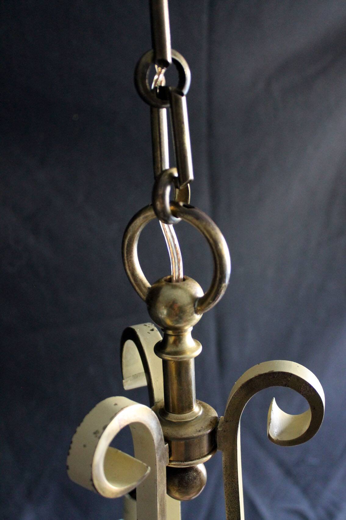 Art Deco three-light chandelier in brass and glass, 1930s