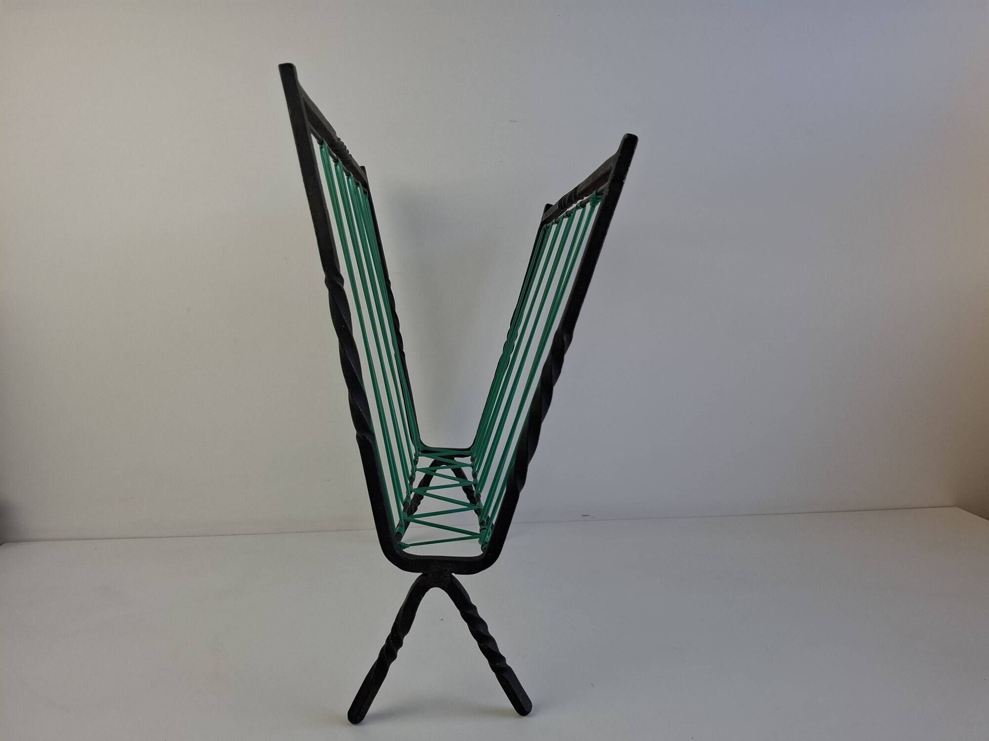 1960 Czechoslovakian Mid-Century Magazine Rack with Green Wire