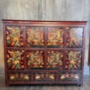 Tibetan buffet motifs