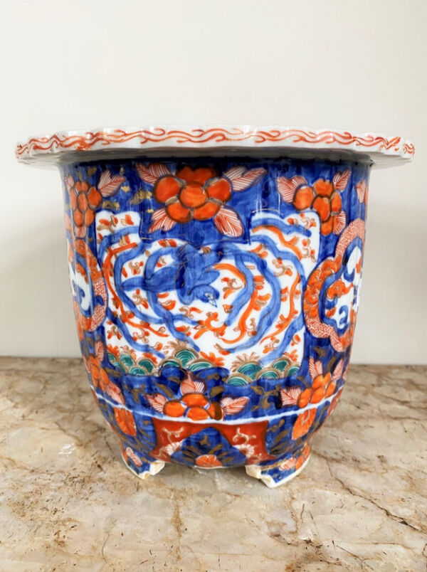 Pot de fleurs en porcelaine Imari 19ème siècle