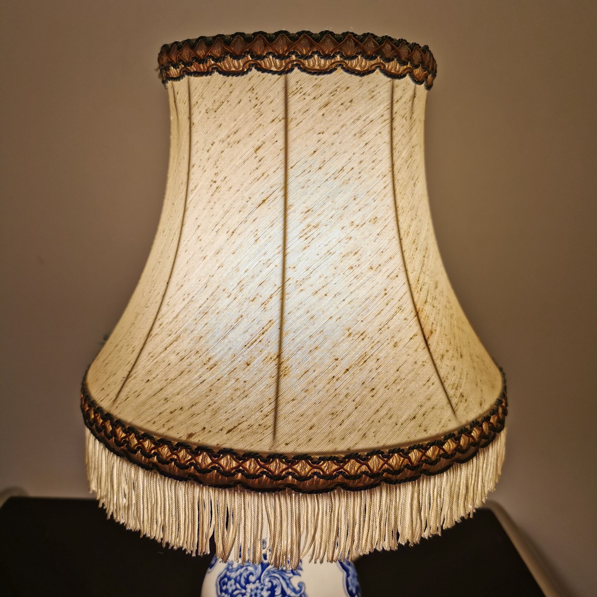 Gien porcelain lamp fringed lampshade