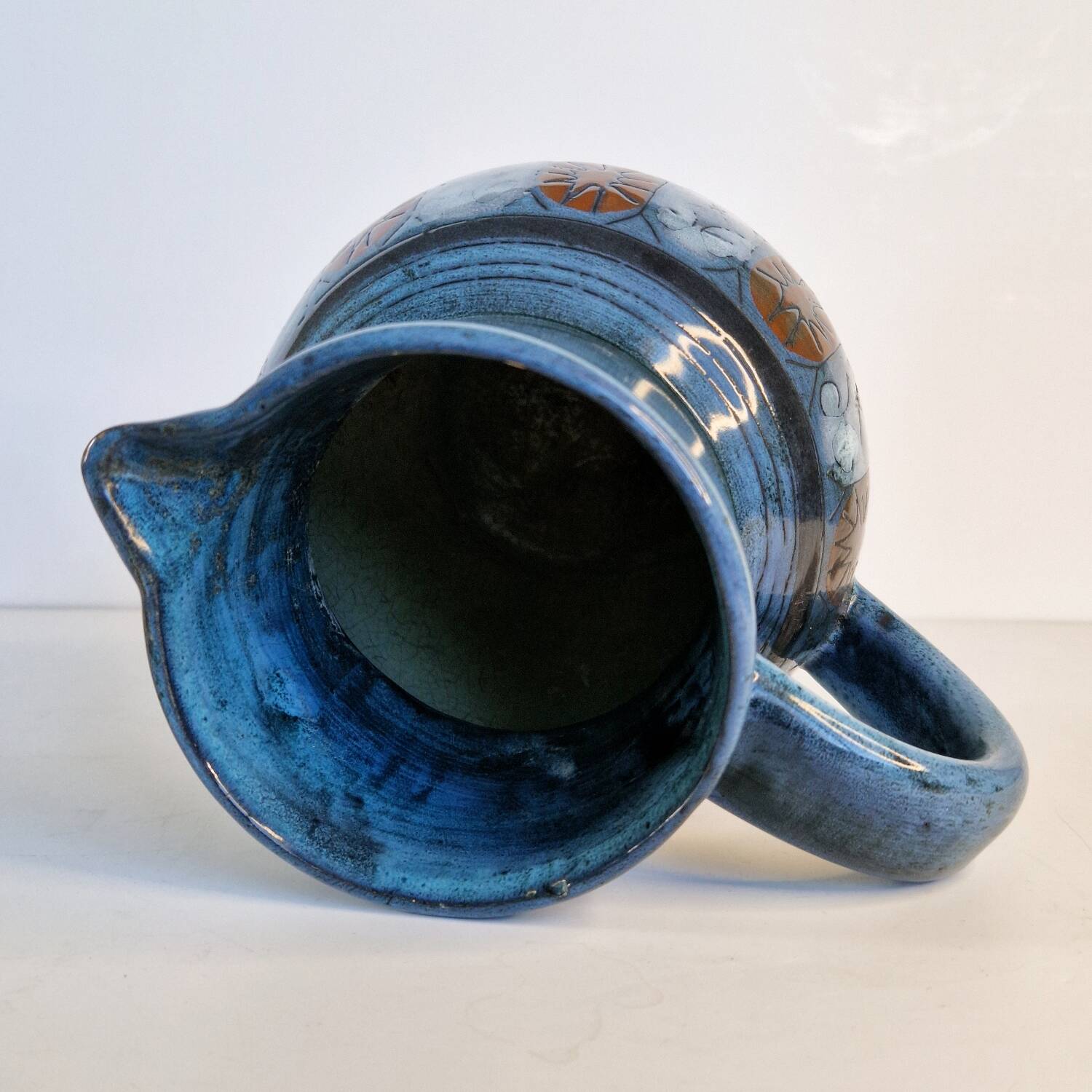 Jean de Lespinasse blue pitcher model 5