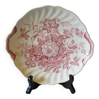 Very pretty eared dish made in England in very good condition