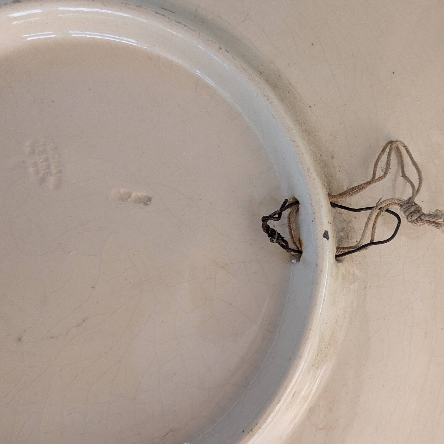 Longchamp wall slipware, 19th century.