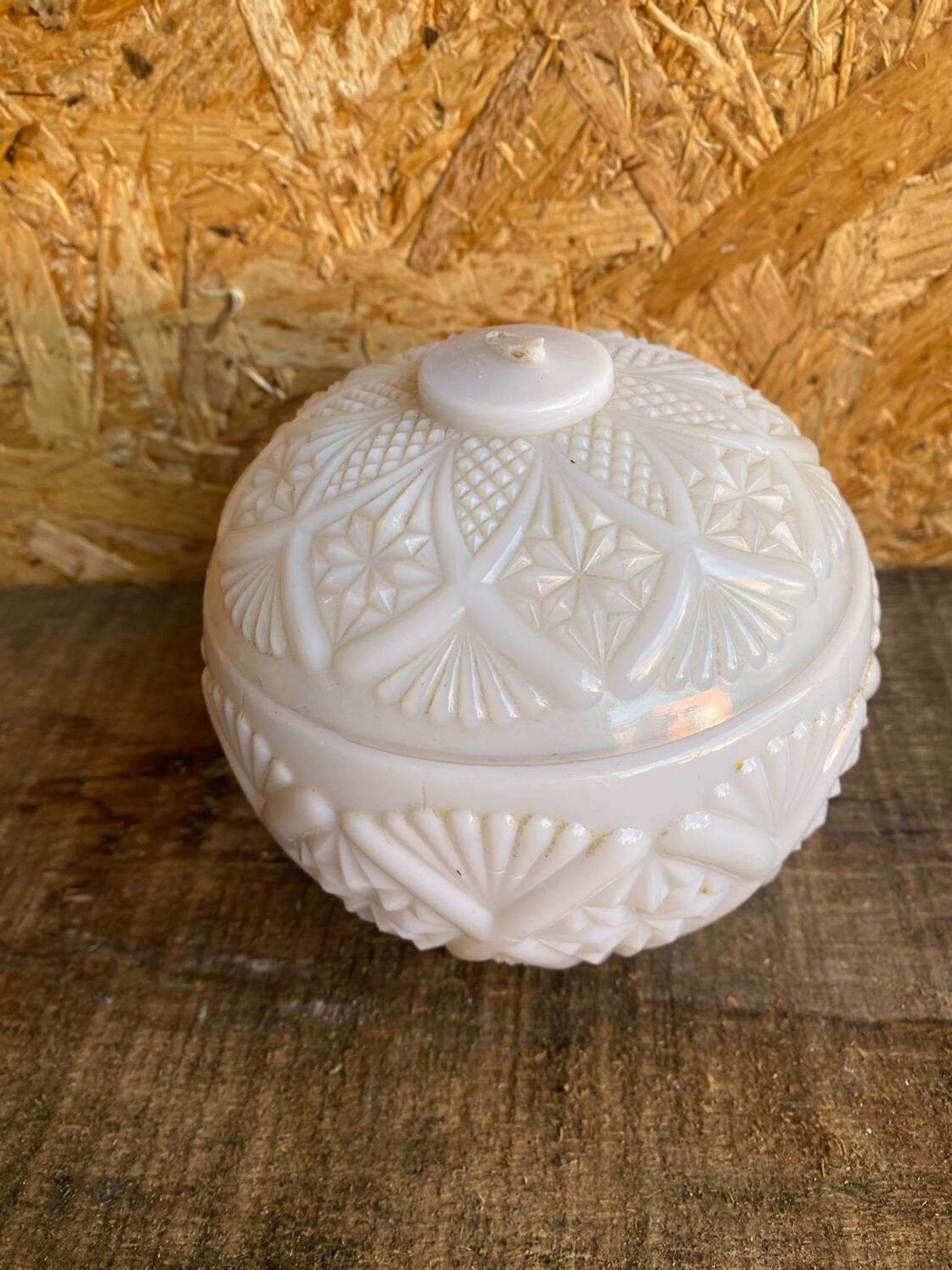 Vintage White Opaline Ball Box #C894