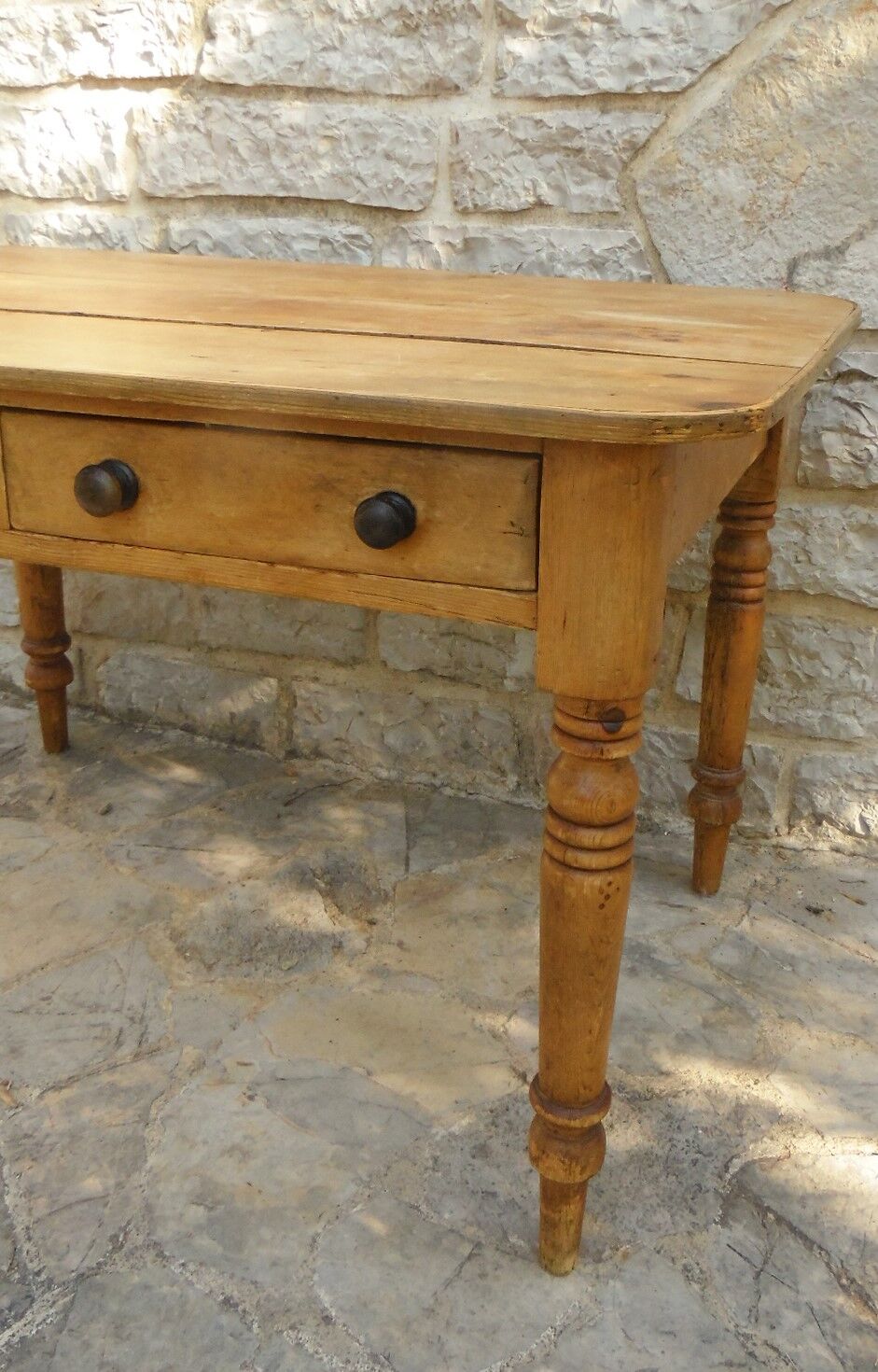Table en bois 2 tiroirs
