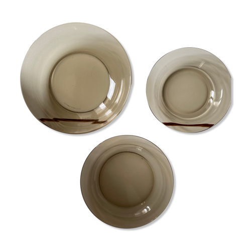 Arcoroc Smoked Glass 7 Plates 7 Pasta Dishes And 1 Salad Bowl Selency Arcoroc Smoked Glass 7 Plates 7 Pasta Dishes And 1 Salad Bowl Selency