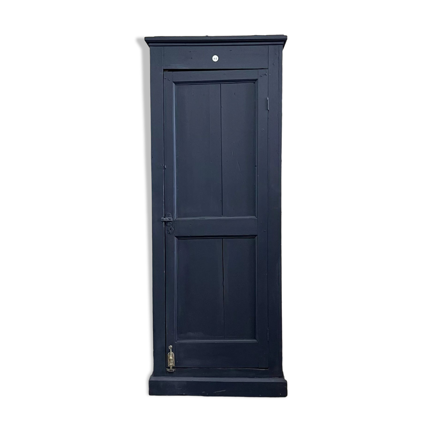 Parisian black workshop cabinet