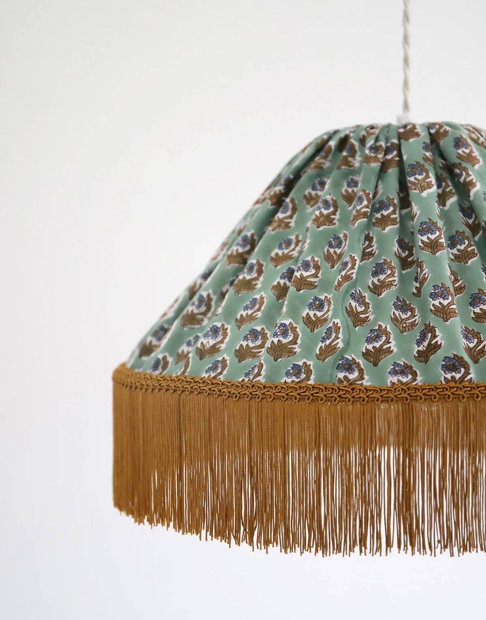 Suspension textile conique Bella imprimée "bohemian flora"