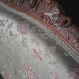 Louix XV show in walnut and silk brodees time 1880