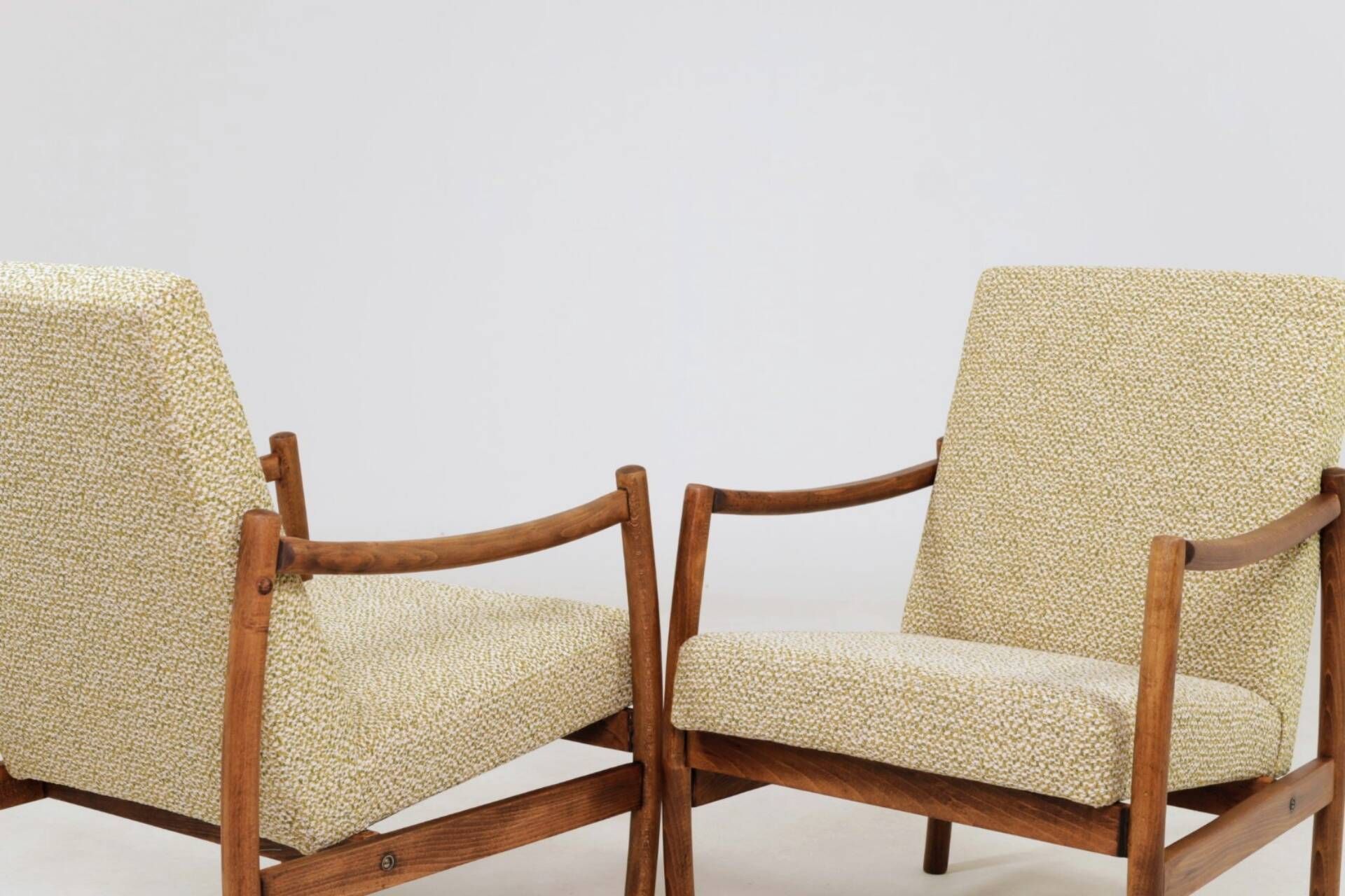 Pair of Scandinavian modern longue chairs green nebula 1970s