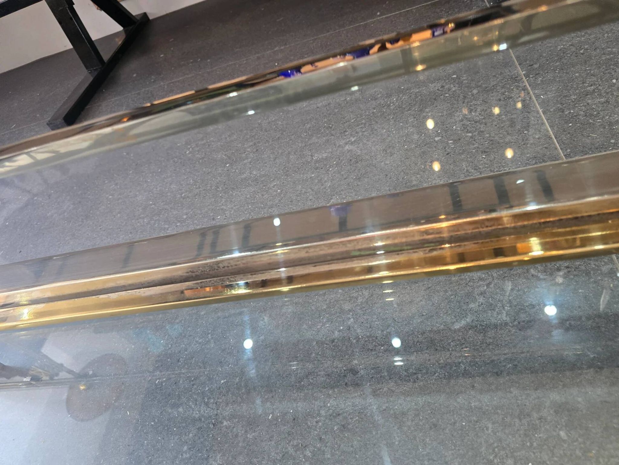 Sliding top coffee table – 70s design – chrome & glass – 108 cm