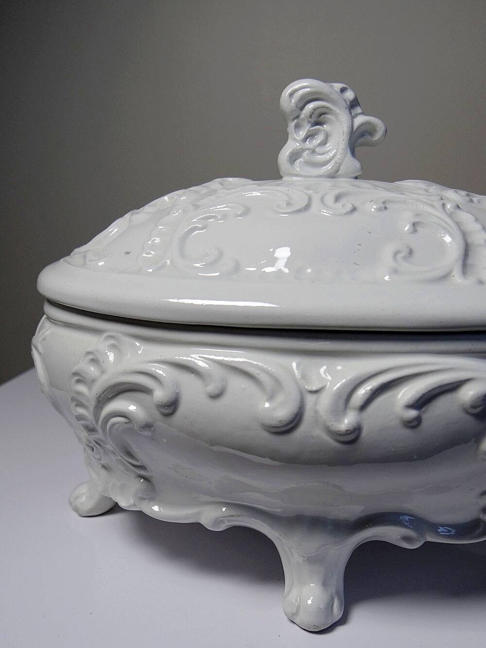 Vintage Baroque style white Italian earthenware candy dish
