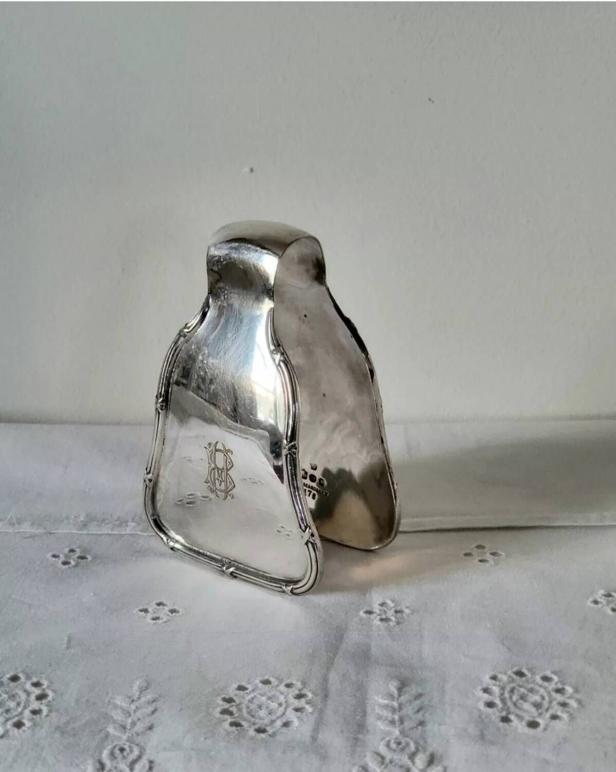 Kirby beard & co silver metal asparagus tongs