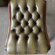Fauteuil et repose pied - style chesterfield