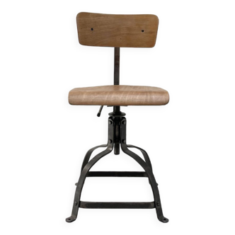 Biénaise workshop chair, circa 1940.