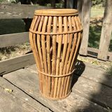 Rattan umbrella door