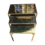 Giggle table