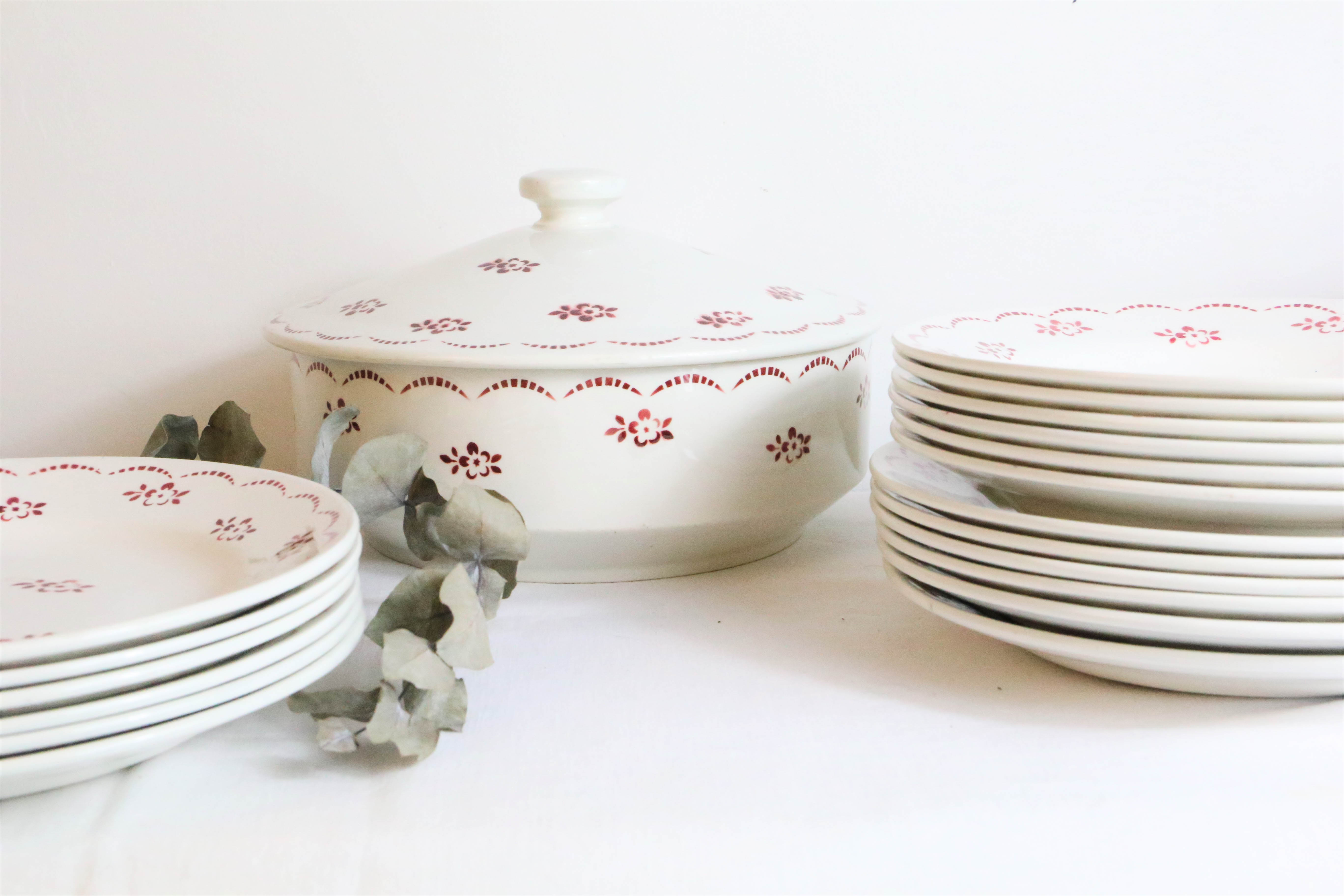 Ceramic soup kitchen, Moulin des Loups, vintage