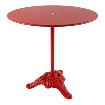 Bistro guéridon table in cast iron and steel from the 20th century.