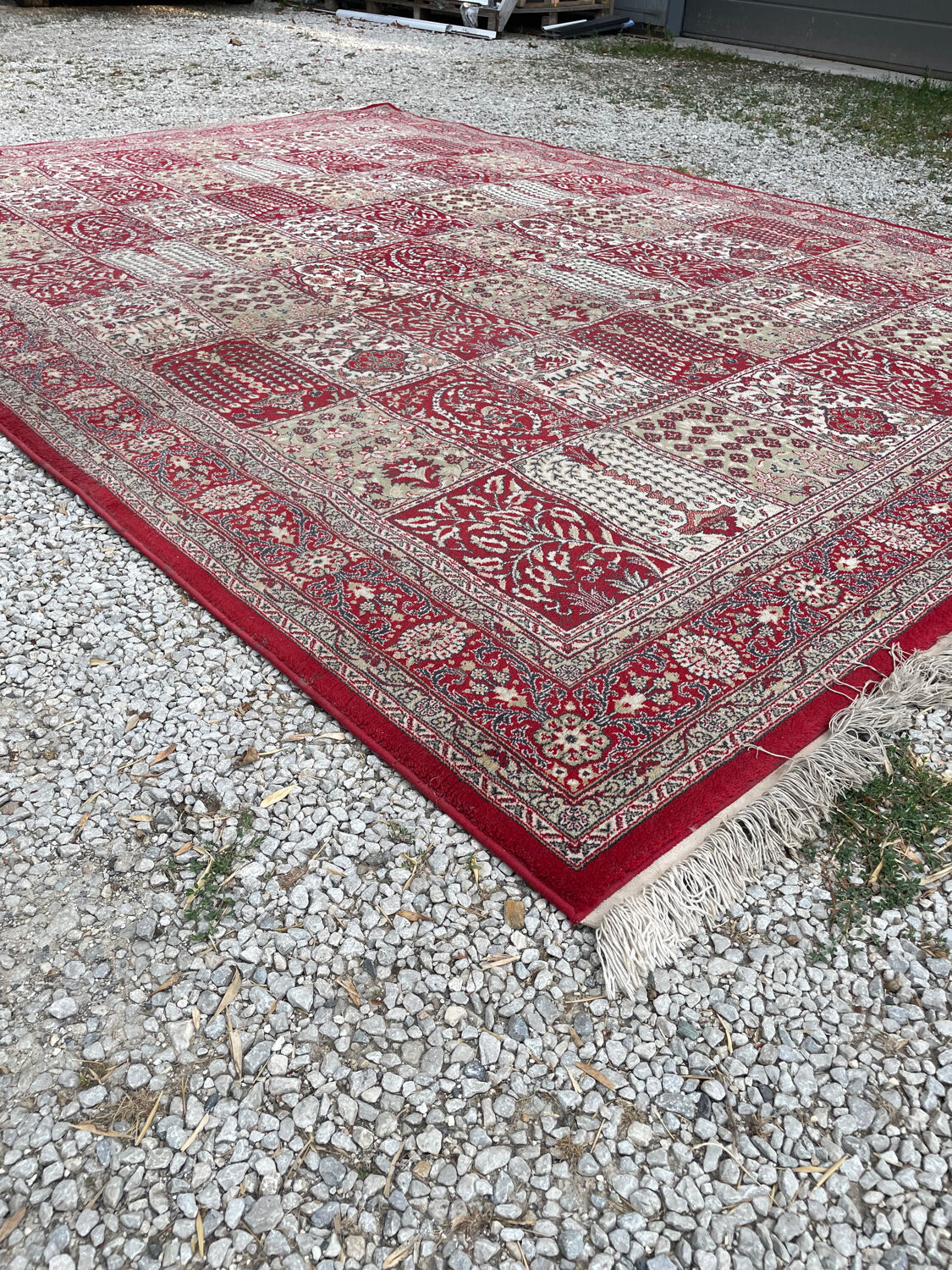 Very large Atlas rug