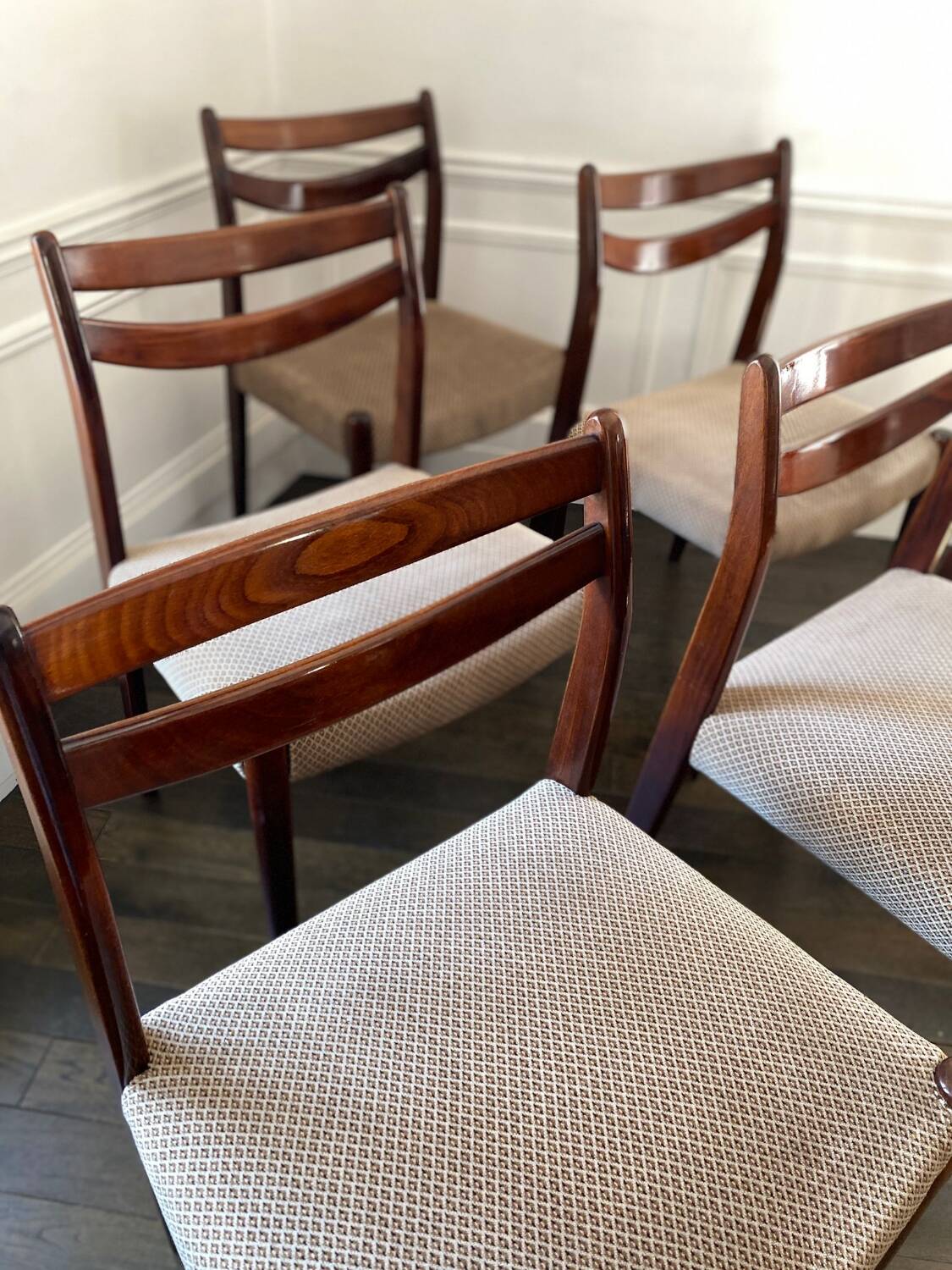 Set of 6 vintage Scandinavian chairs in Rio rosewood & beige mottled velvet 60's