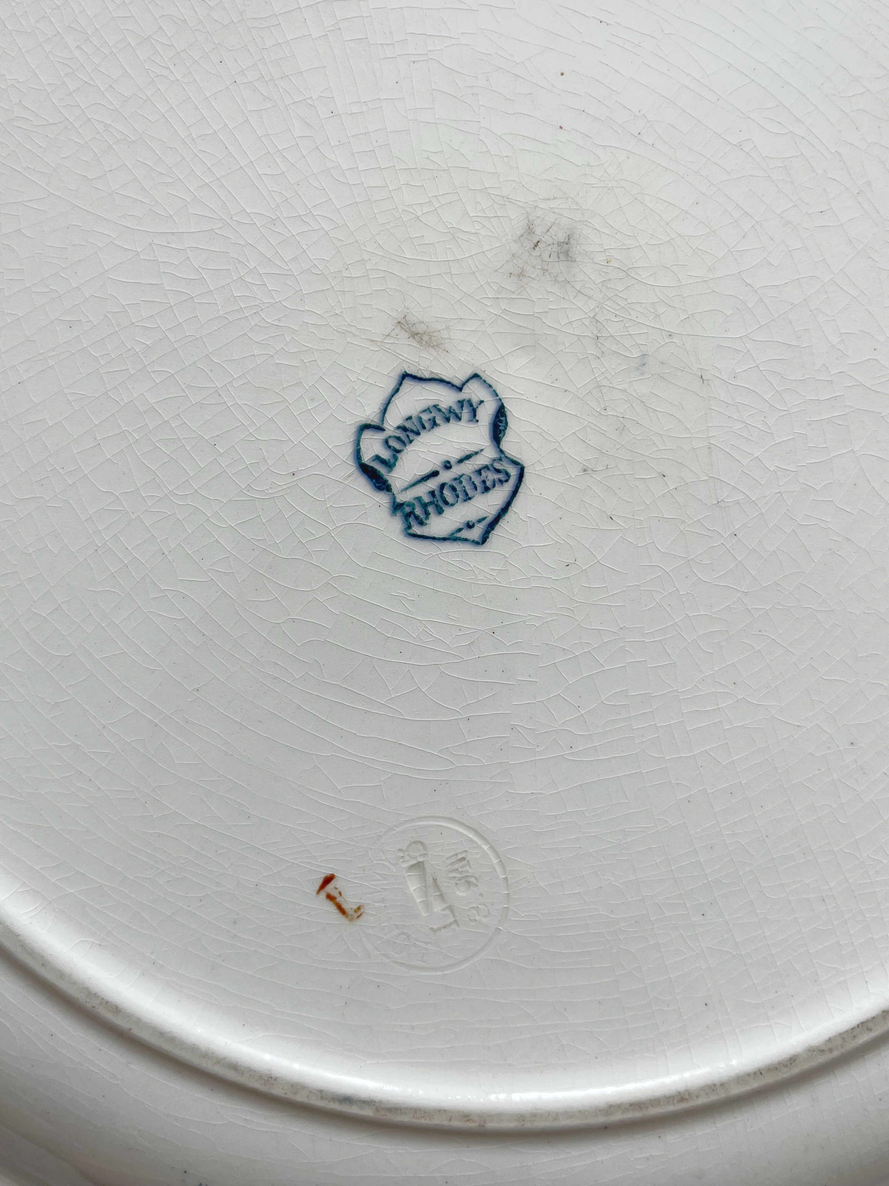 Round ironstone dish Rhodes, Longwy