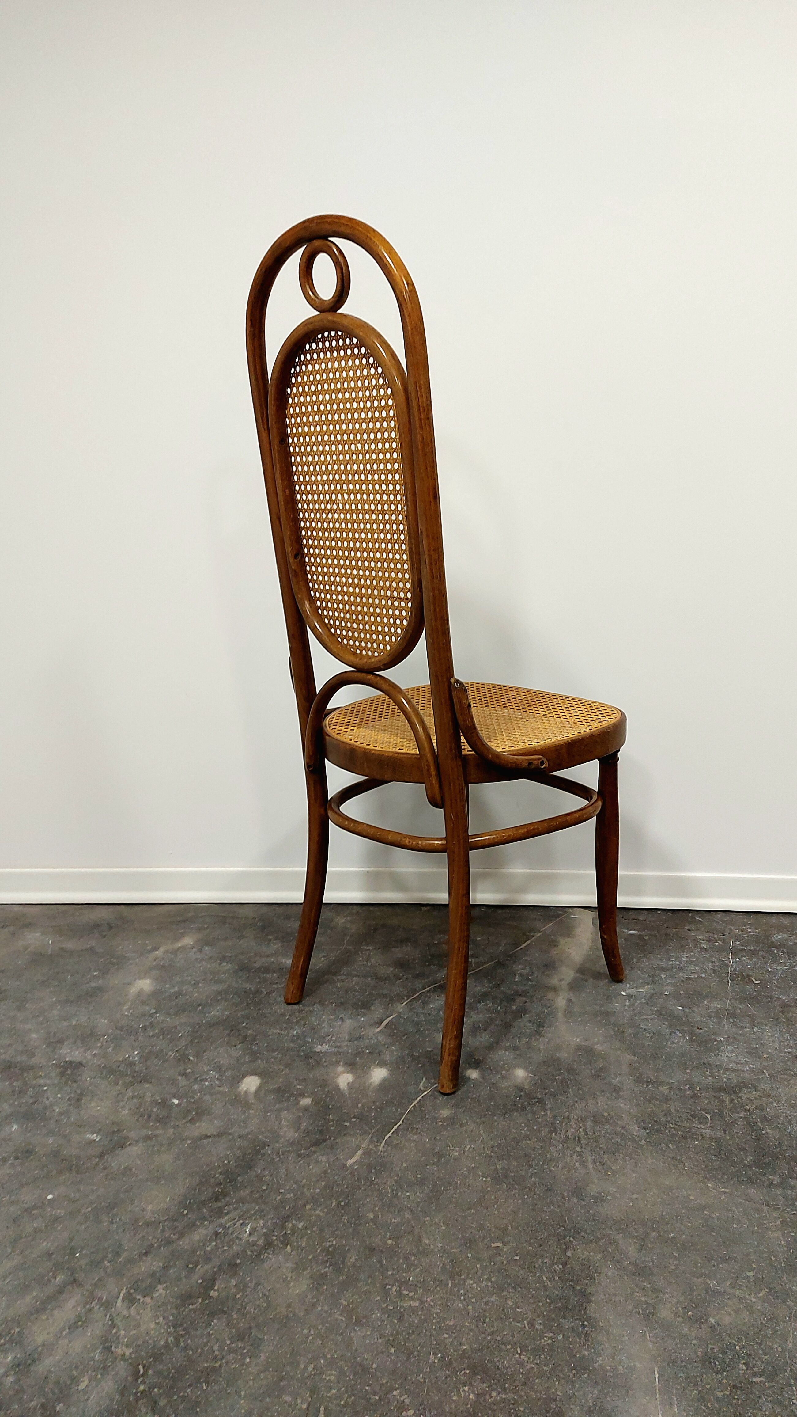 Dining chair, bentwood, m 17, high back