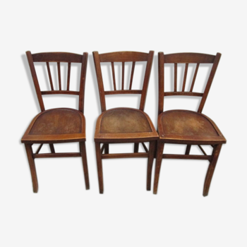 3 chaises bistrot anciennes