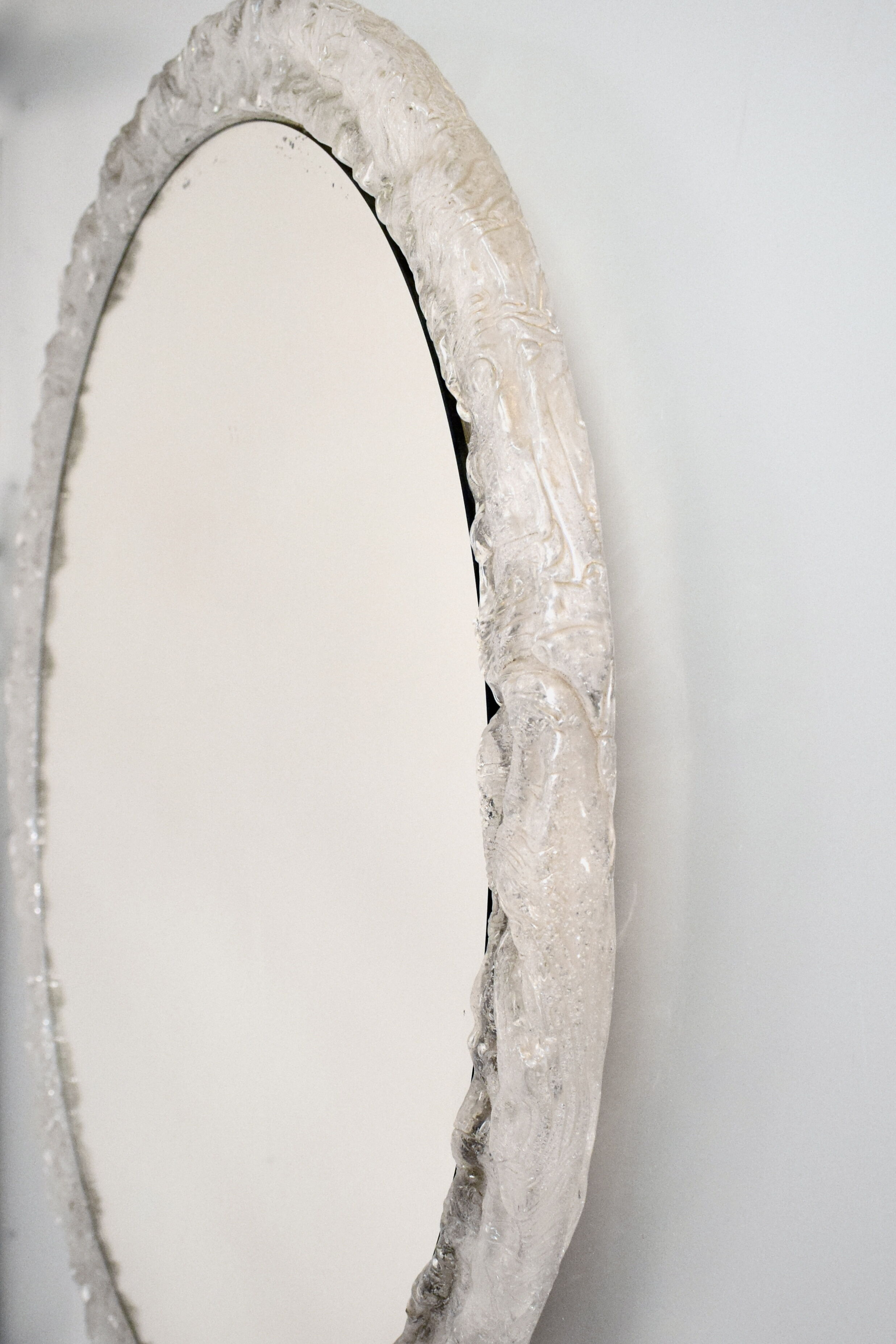 1960 lucite resin round mirror, by ED, 60 cm