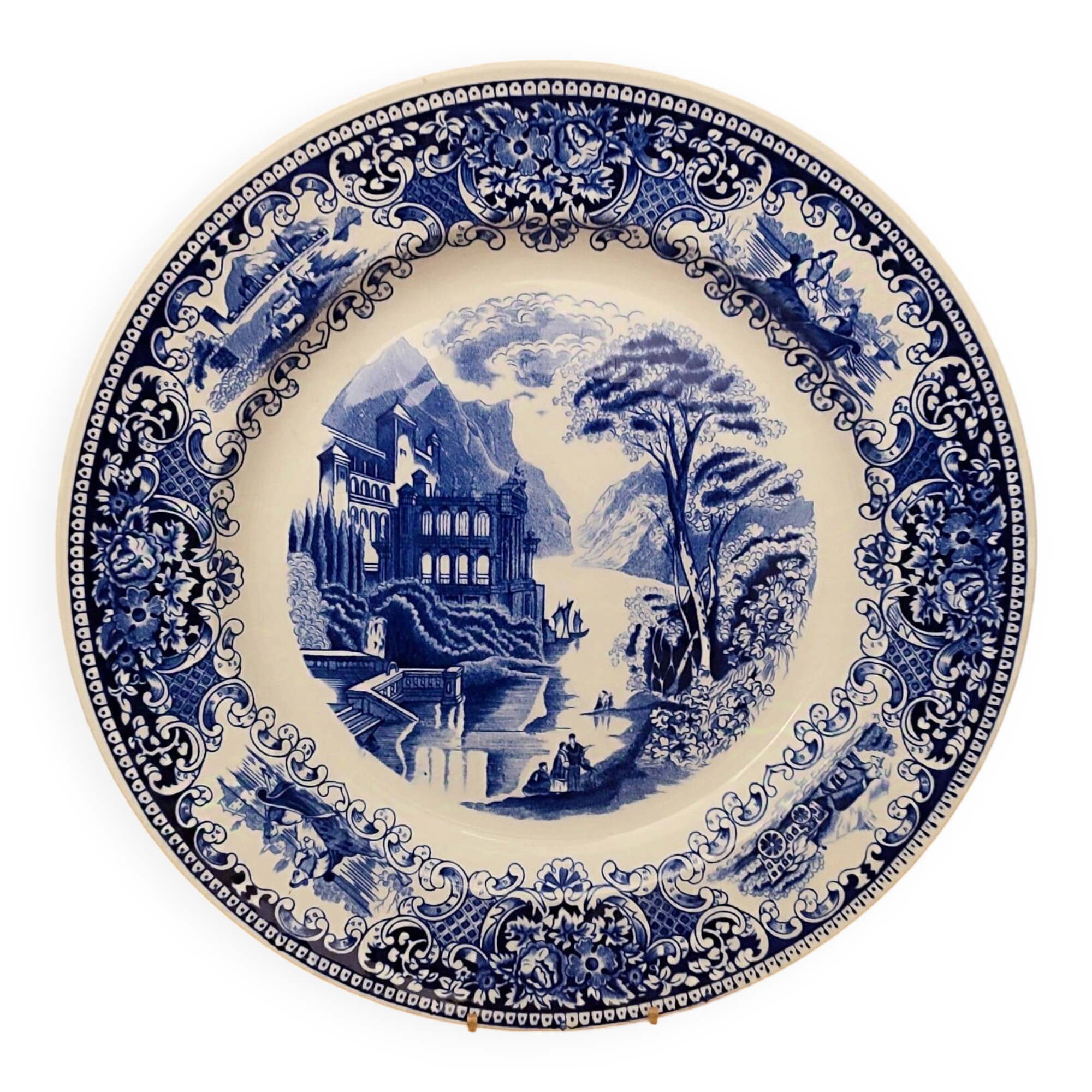 Large Round Dish - Cambridge - Old England