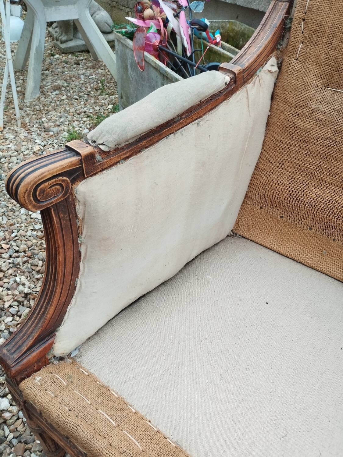 Paire de fauteuils anciens style louis xvi