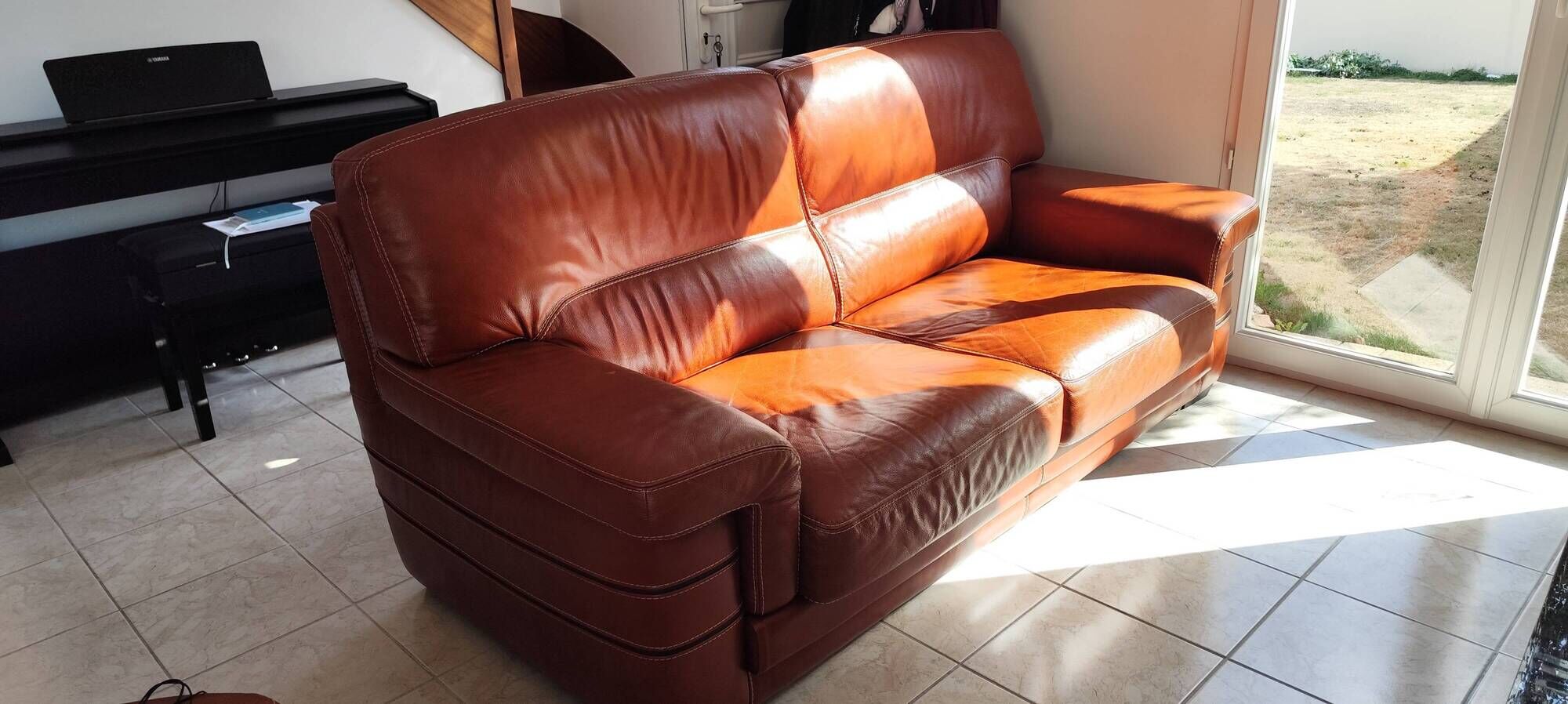 3-seater leather sofa