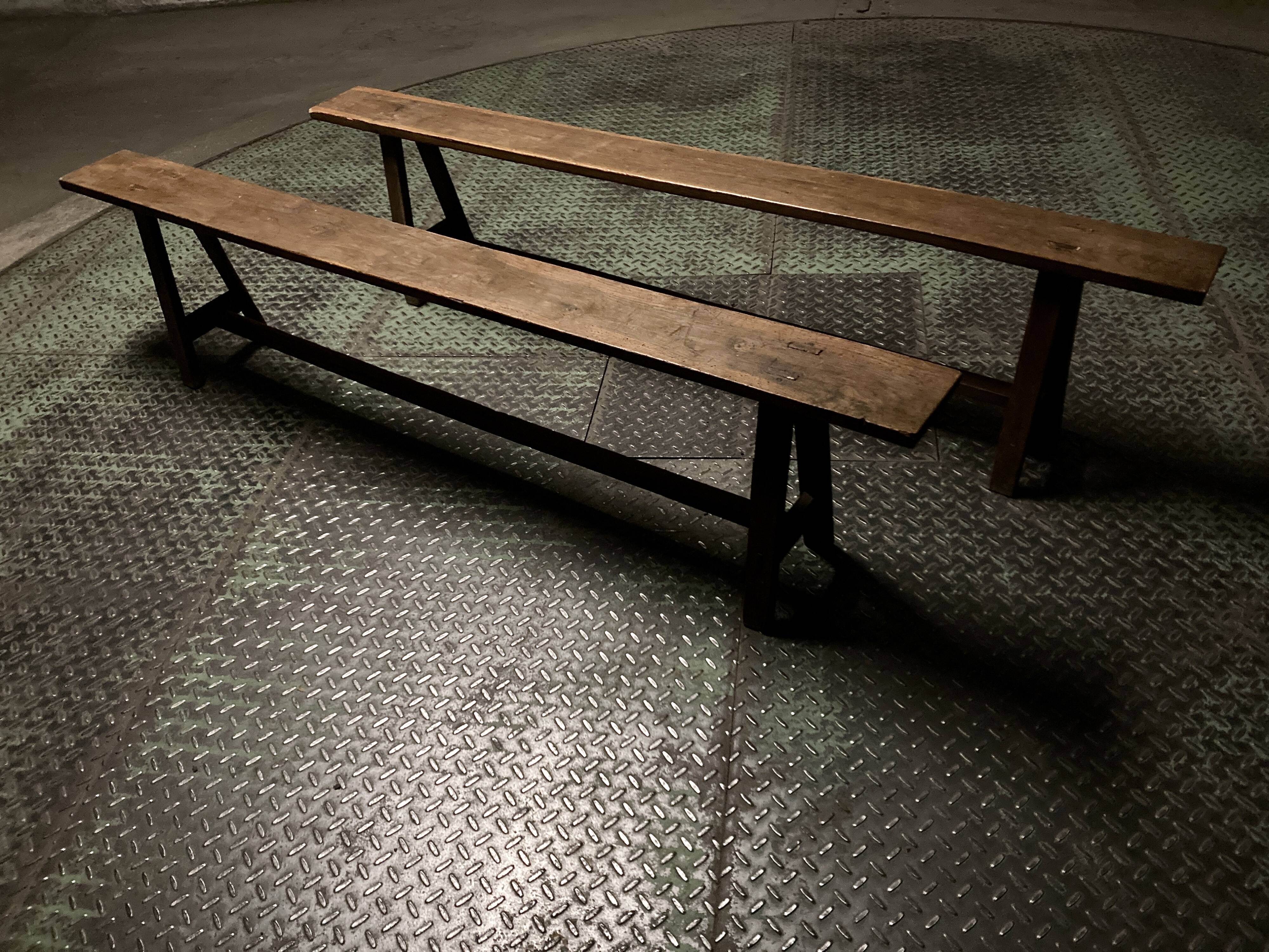 Paire de bancs de monastère Longueur 2m