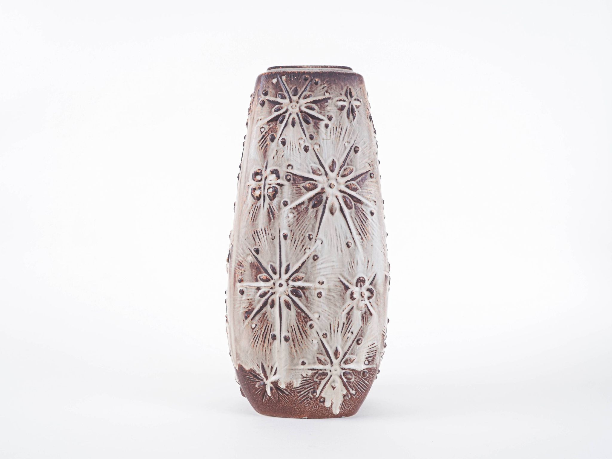 Beige ceramic vase, German design, 1960s, made in West Germany