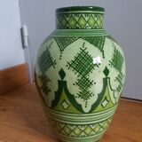 Safi vase signed