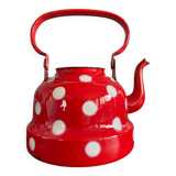 Bouilloire en tôle émaillée rouge à pois blancs