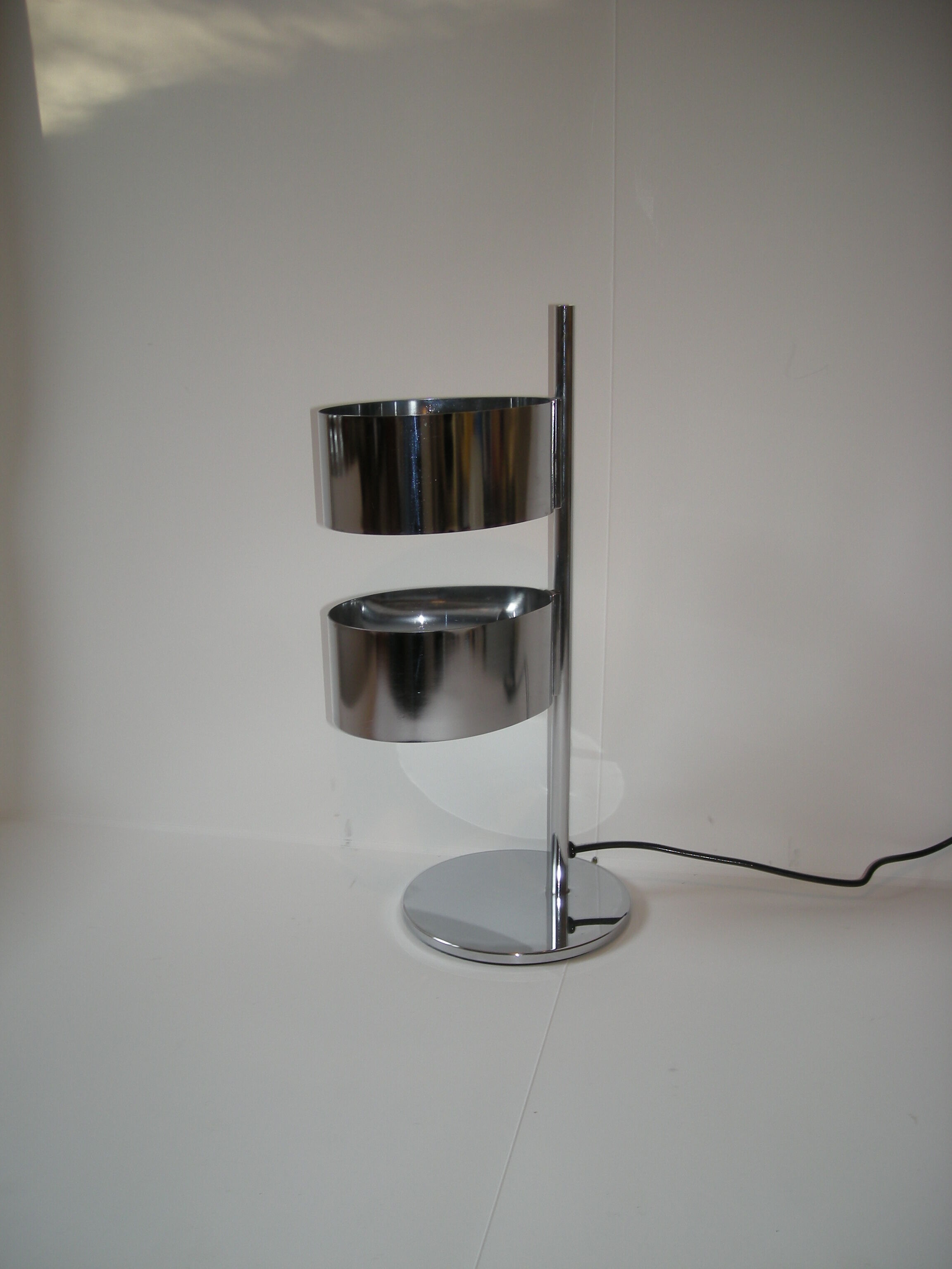 Stainless steel lamp of the 60s - 70s