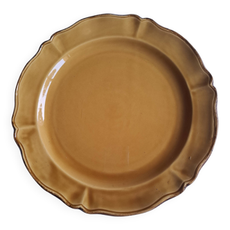 Ochre earthenware dish from Haute Provence
