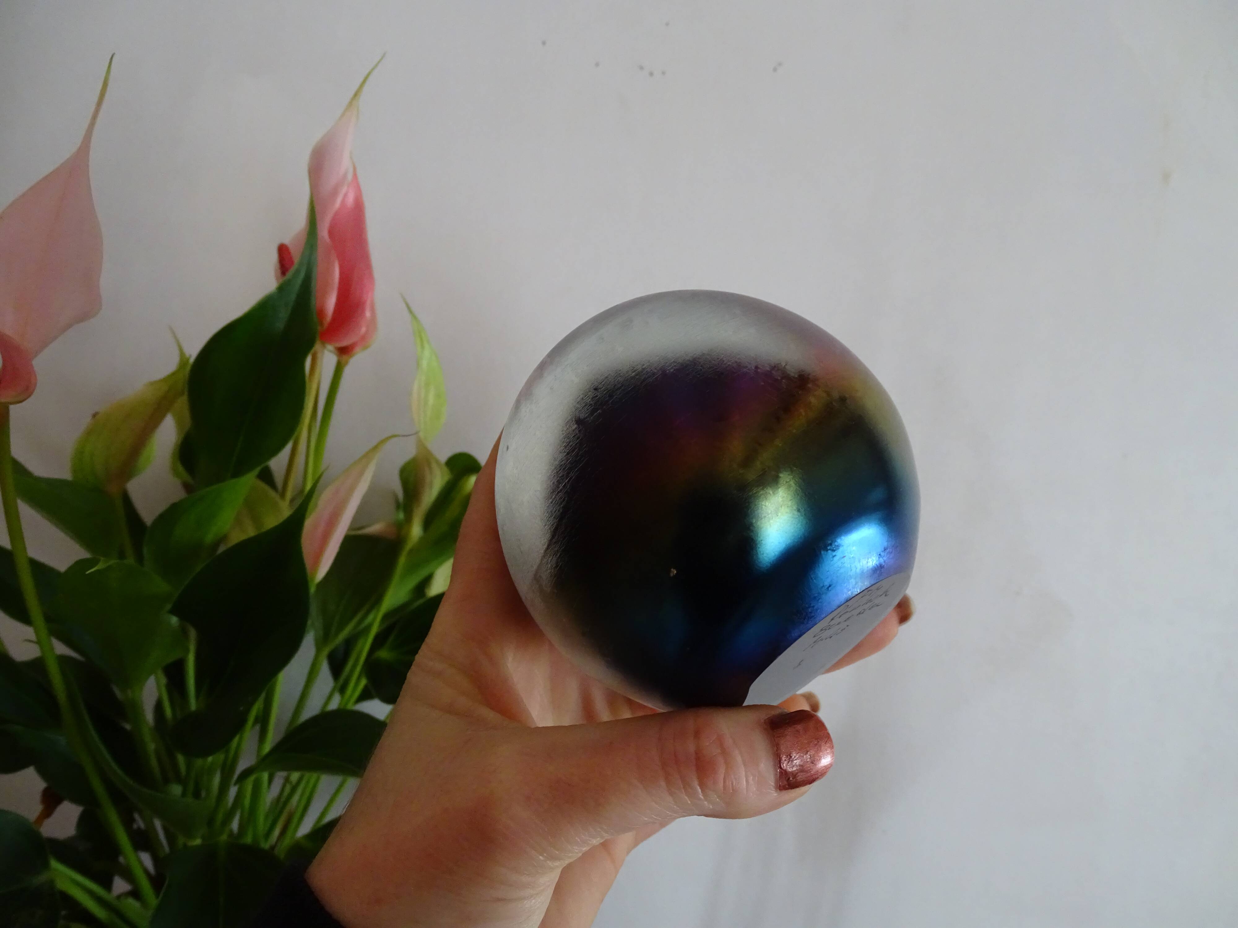 Multicolor multicolor iridescent glass ball paper press