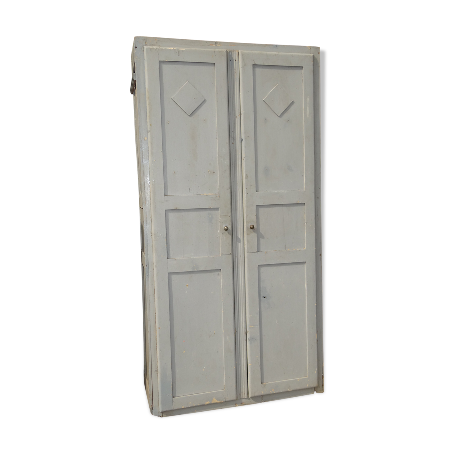 Grey parisian wardrobe