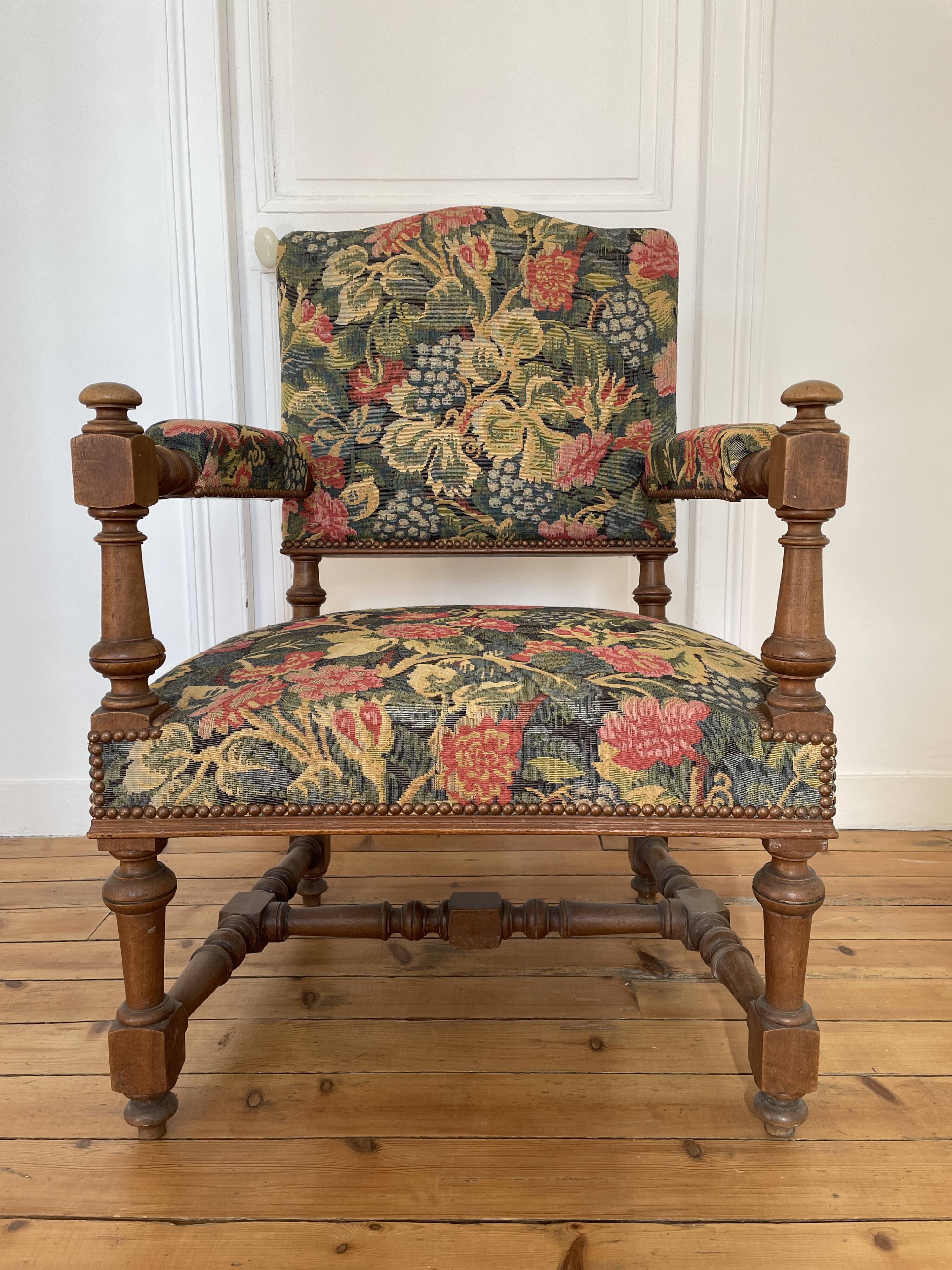 Pair of Louis XIII armchairs