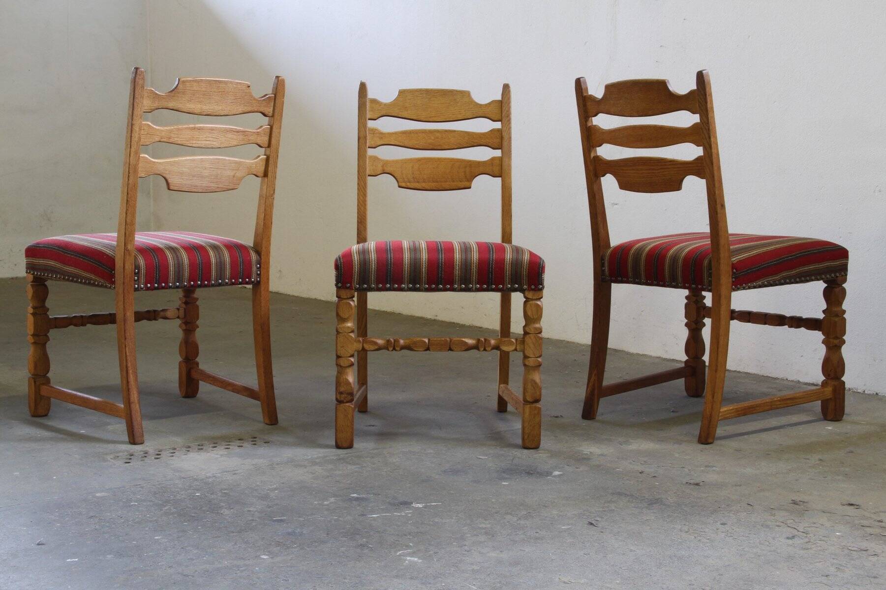 Danish modern brutalist oak dining chairs by Henning Kjærnulf, 1960s, set of 6
