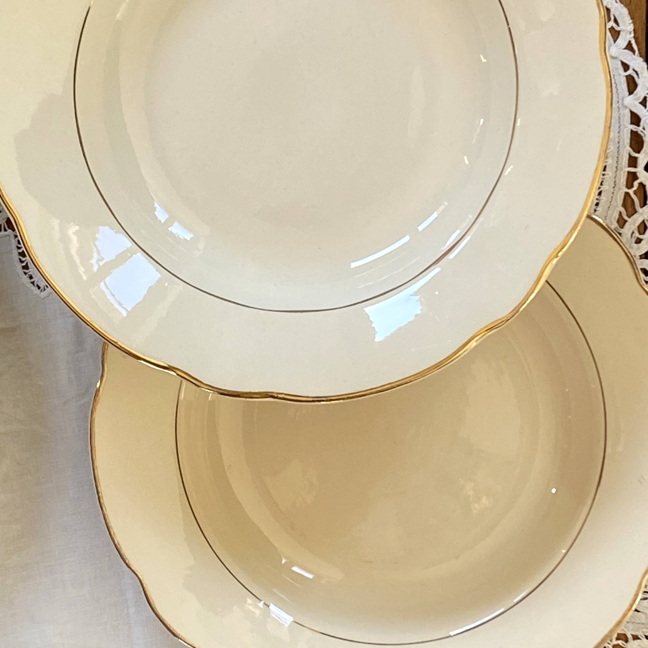 Set of 6 old earthenware soup plates, cream color and gilding Digoin Sarreguemines ACC-7157