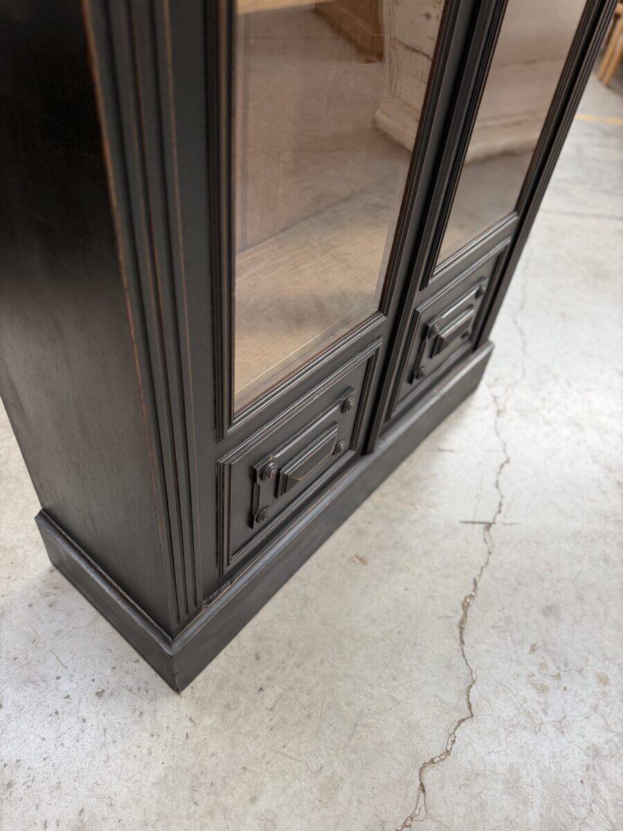 Napoleon III display cabinet