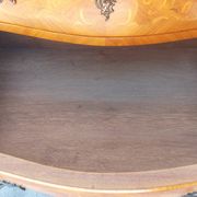 Louis XV chest of drawers in rosewood marquetry