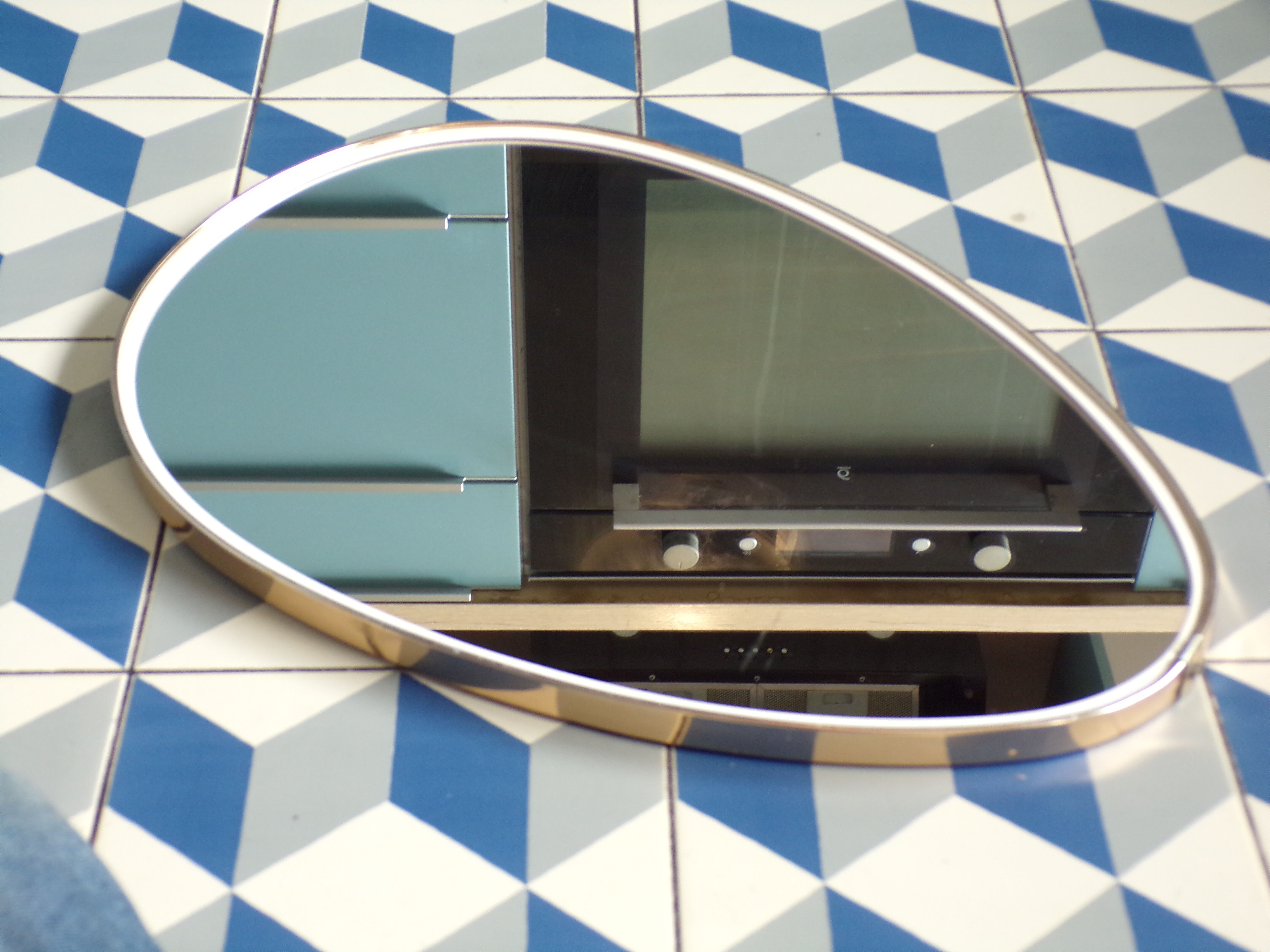 Vintage egg mirror 33x48cm