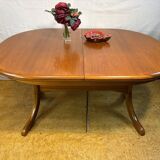 Mid Century Retro Teak Oval Danish Extending Dining Table (Circa 1960–1970)